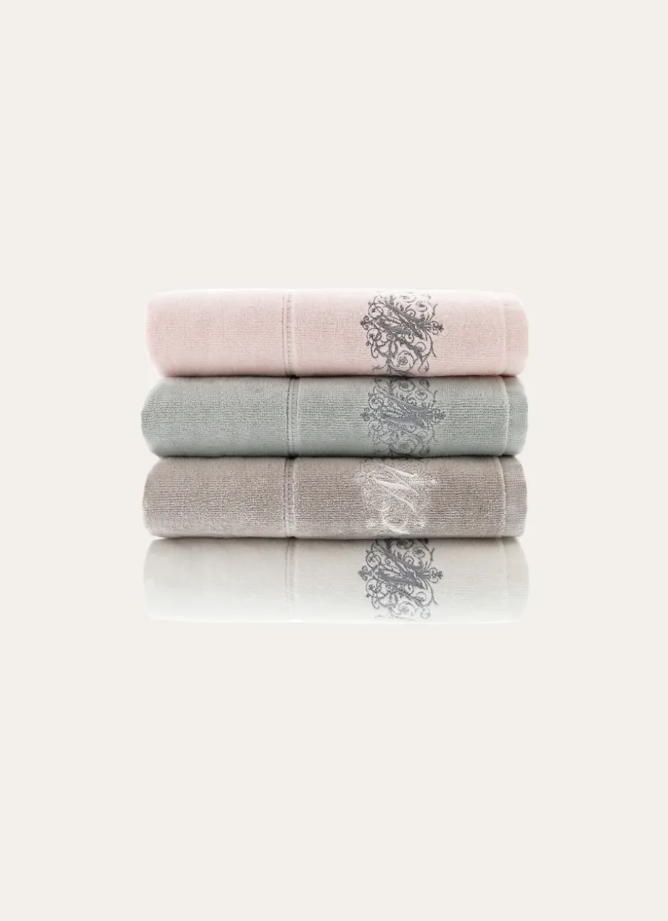DRAP DE BAIN VELOURS EN COTON BRODERIE 500GR GRIS PERLE