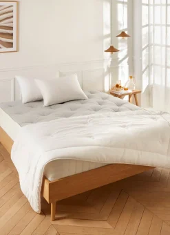 ÉDREDON DE GARNISSAGE MOELLEUX BOUT DE LIT BLANC