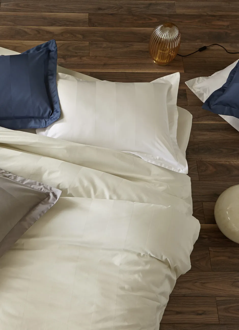 HOUSSE DE COUETTE RAYÉE EN SATIN DE COTON GRIS FONCE
