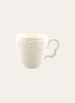 MUG EN GRÈS ORNEMENTÉ CREME