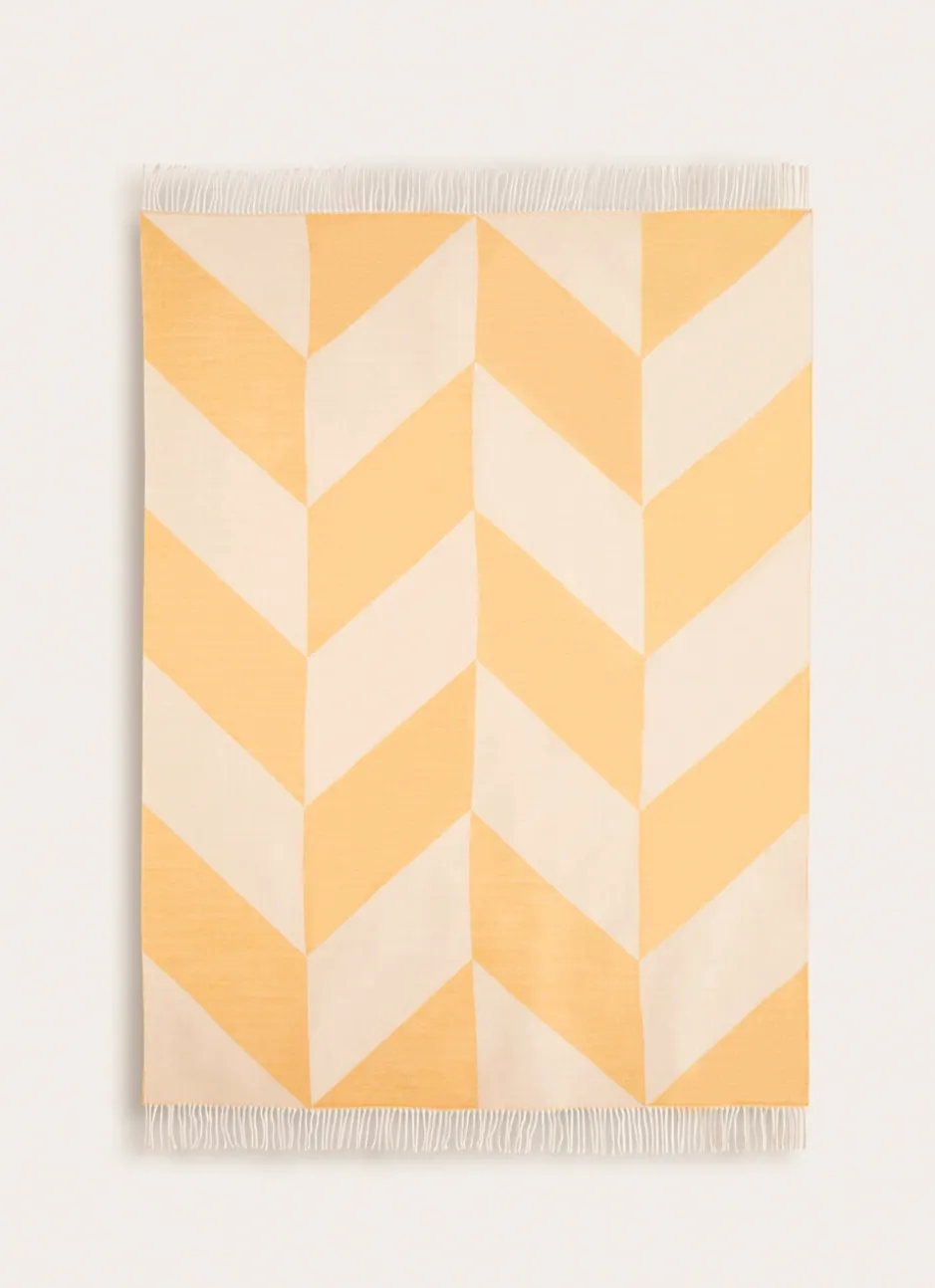 PLAID À FRANGES TISSÉ TEINT MOTIF GÉOMÉTRIQUE MOUTARDE
