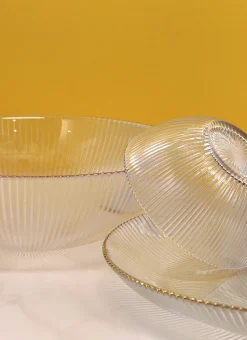 PLAT DE PRESENTATION EN VERRE ÉCLATANT TRANSPARENT